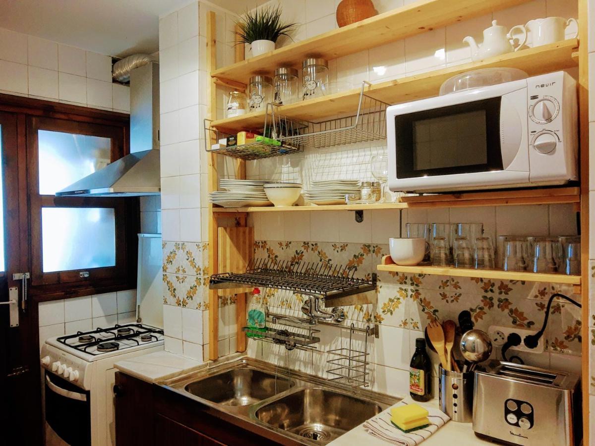 알테아 Beachfront Apt! Ac - Pool - Parking 아파트 외부 사진